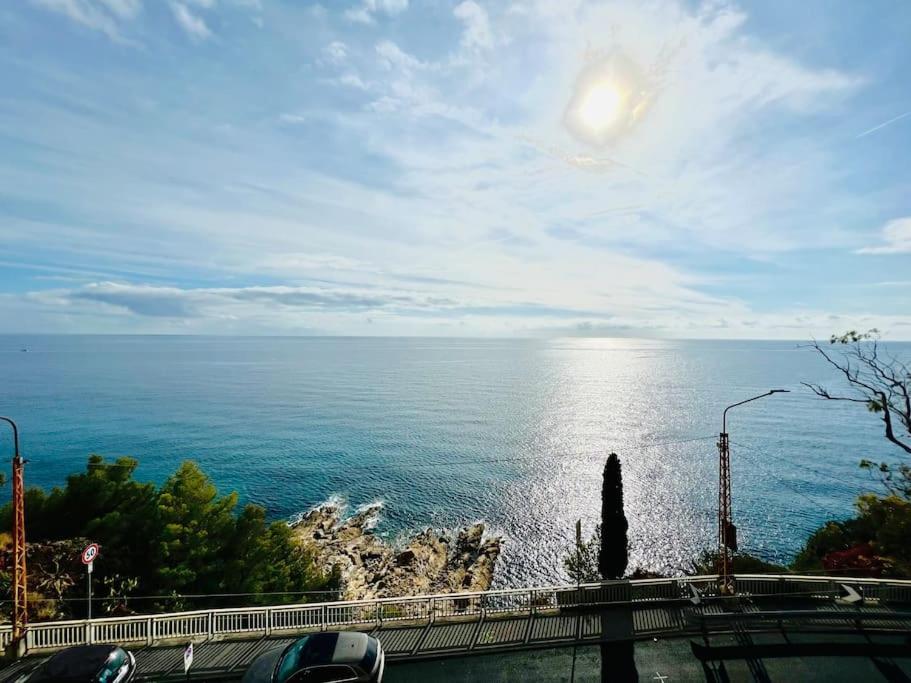 Suite Sunset 11 - Fronte Mare San Remo Exterior foto
