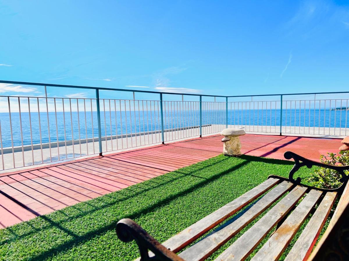 Suite Sunset 11 - Fronte Mare San Remo Exterior foto