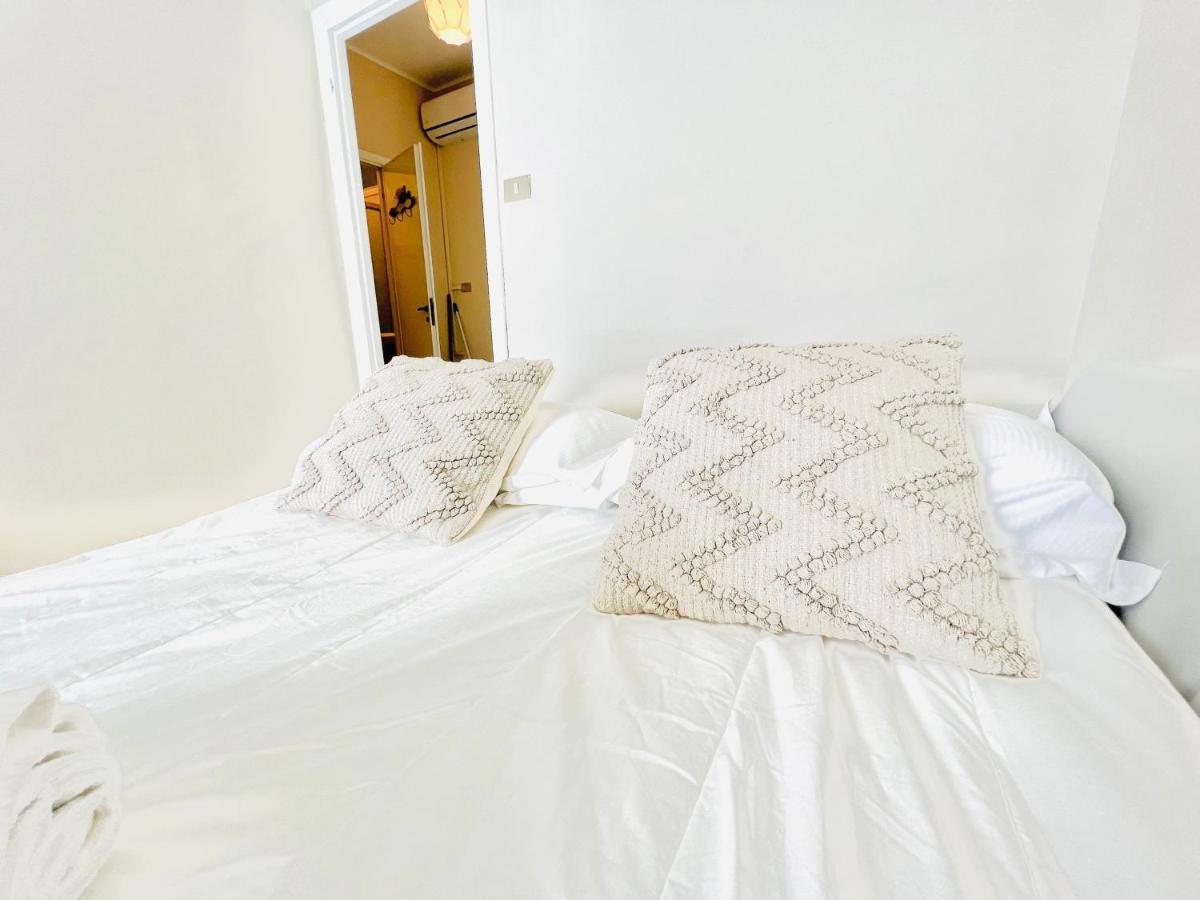 Suite Sunset 11 - Fronte Mare San Remo Exterior foto